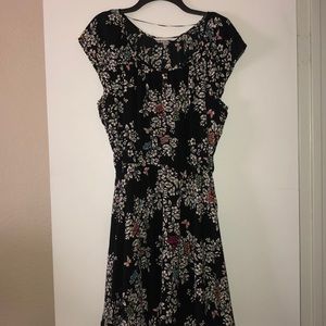 Lauren Conrad Floral Dress🌸